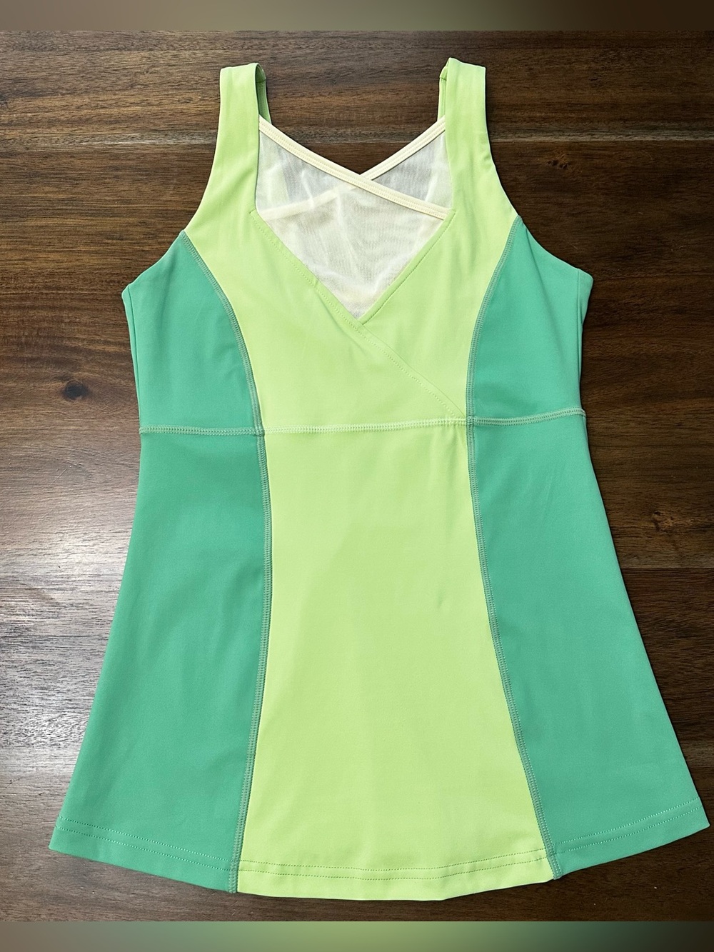 Crowded Athletics Lily Pad Athletic Tank - Small